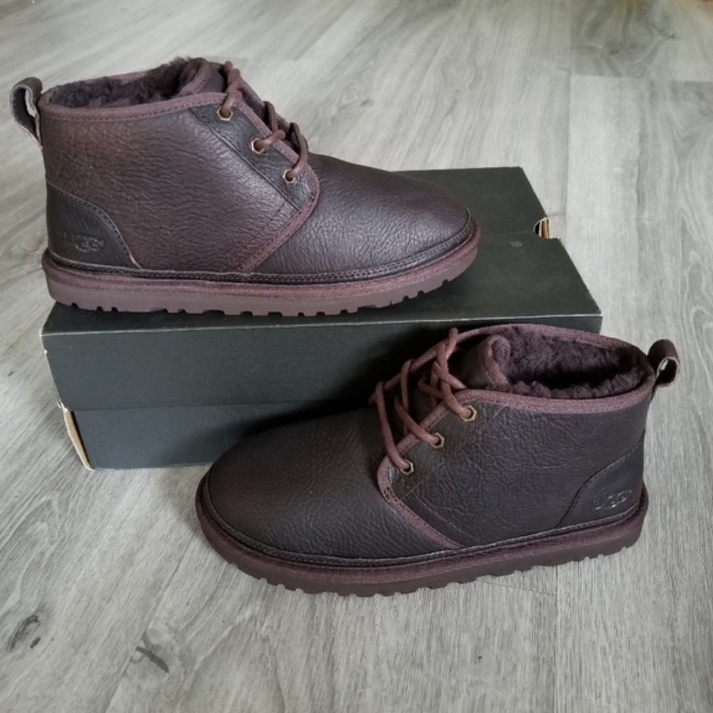 UGG Men's Neumel Leather Chukka Boots